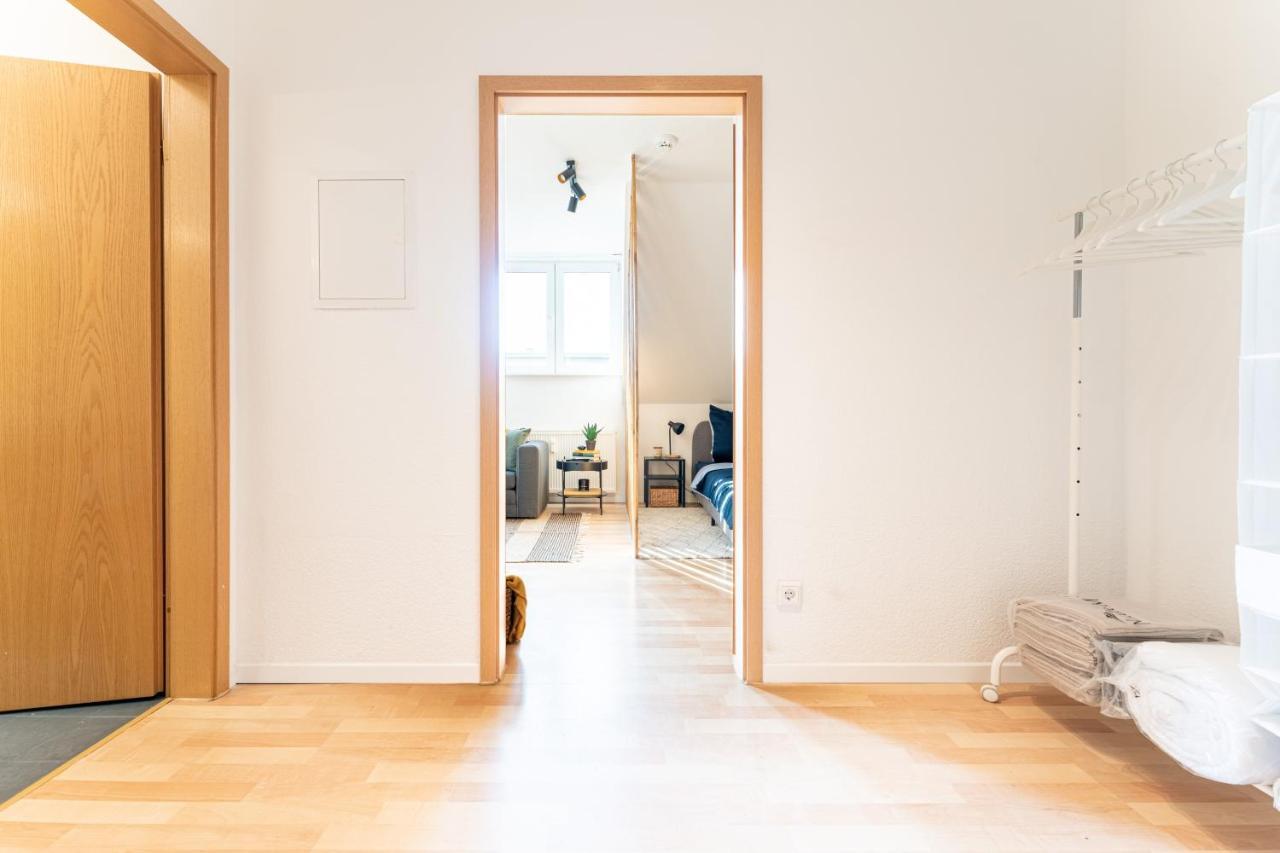 Vollausgtesttattes Modernes Studio,Nahe Btu,Netflix,Kostenloser Tiefgaragenstellplatz Cottbus Buitenkant foto